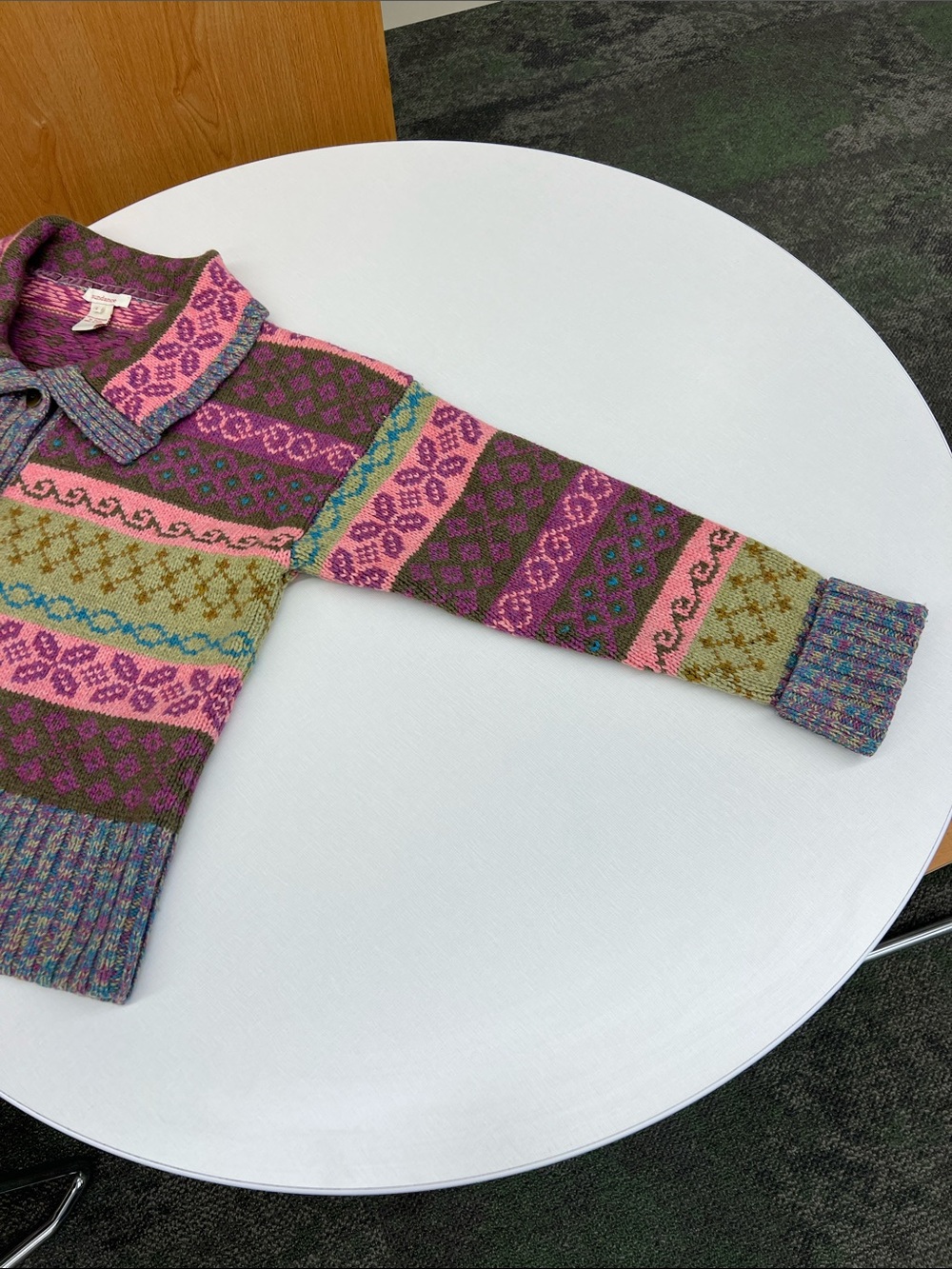 Sundance 100% lambswool long sleeve large collar button up cardigan sweater L - Picture 4 of 9